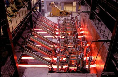 CCM連続鋳造機械、R8m及び8Sの連続鋳造