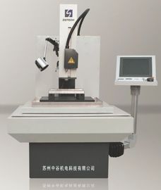 CNC EDM ワイヤーは自動ドリル孔/3 - 8 の斧の数字コントローラーが付いている機械を切りました