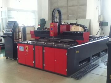 500W 1500 x シートの版のための 3000 CNC 繊維レーザーの打抜き機